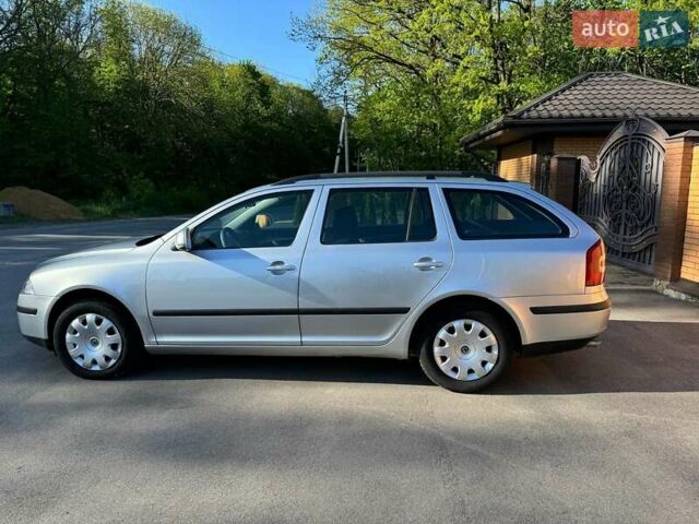 Сірий Шкода Октавія, об'ємом двигуна 1.6 л та пробігом 241 тис. км за 8242 $, фото 10 на Automoto.ua