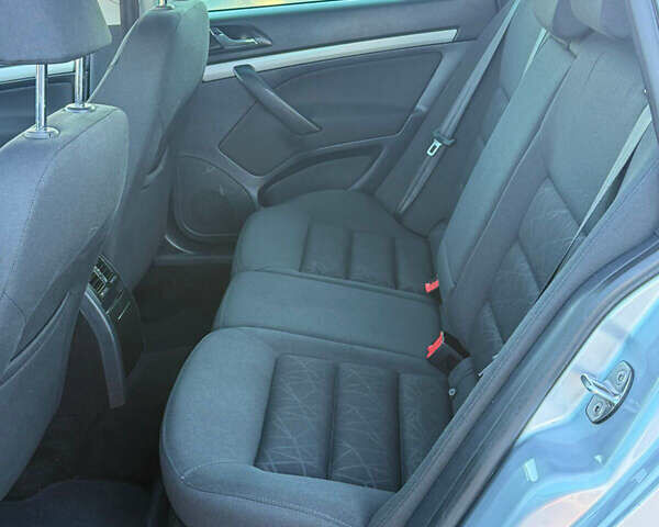 Серый Шкода Октавия, объемом двигателя 0 л и пробегом 147 тыс. км за 8499 $, фото 112 на Automoto.ua