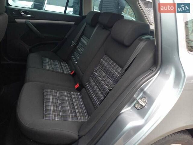 Сірий Шкода Октавія, об'ємом двигуна 1.6 л та пробігом 242 тис. км за 9750 $, фото 30 на Automoto.ua
