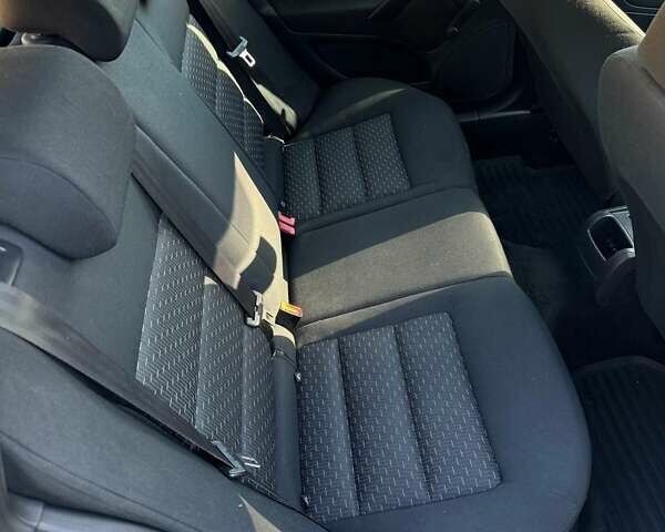 Сірий Шкода Октавія, об'ємом двигуна 1.6 л та пробігом 241 тис. км за 8242 $, фото 11 на Automoto.ua