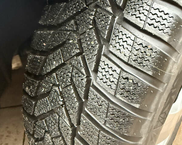 Серый Шкода Октавия, объемом двигателя 1.6 л и пробегом 205 тыс. км за 9600 $, фото 11 на Automoto.ua