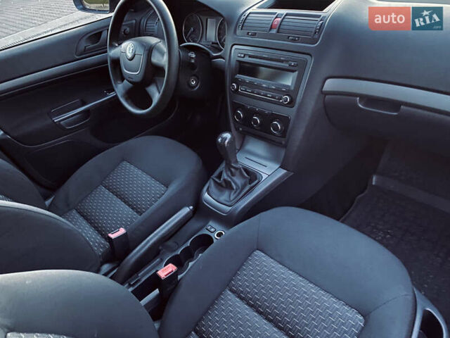 Сірий Шкода Октавія, об'ємом двигуна 1.6 л та пробігом 180 тис. км за 7300 $, фото 30 на Automoto.ua