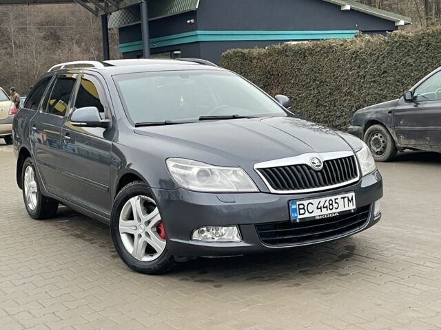 Серый Шкода Октавия, объемом двигателя 2 л и пробегом 270 тыс. км за 7900 $, фото 1 на Automoto.ua