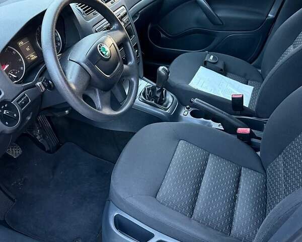 Серый Шкода Октавия, объемом двигателя 1.4 л и пробегом 140 тыс. км за 7199 $, фото 15 на Automoto.ua