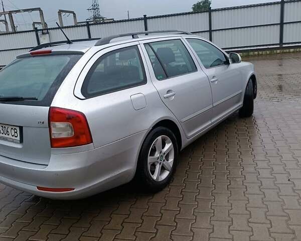 Серый Шкода Октавия, объемом двигателя 1.99 л и пробегом 260 тыс. км за 8000 $, фото 12 на Automoto.ua