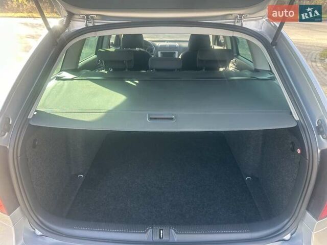 Серый Шкода Октавия, объемом двигателя 1.99 л и пробегом 257 тыс. км за 10600 $, фото 13 на Automoto.ua