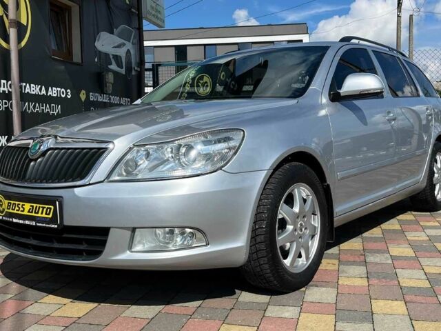 Серый Шкода Октавия, объемом двигателя 1.6 л и пробегом 243 тыс. км за 7600 $, фото 2 на Automoto.ua