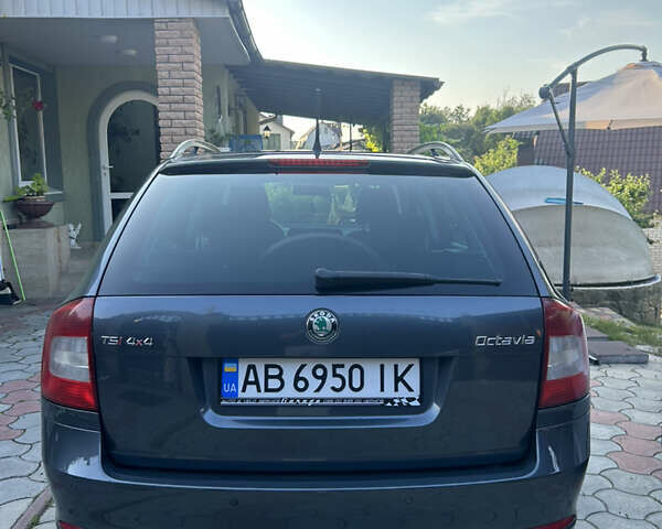 Шкода Октавия 2012 в Чернигове на Automoto.ua Серый Шкода Октавия, объемом двигателя 1.8 л и пробегом 207 тыс. км за 7990 $, фото 2 на Automoto.ua