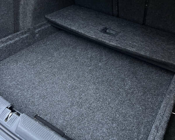 Серый Шкода Октавия, объемом двигателя 1.97 л и пробегом 254 тыс. км за 11999 $, фото 52 на Automoto.ua