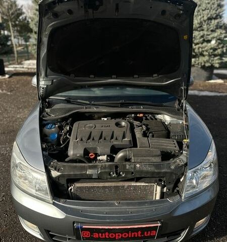 Серый Шкода Октавия, объемом двигателя 2 л и пробегом 242 тыс. км за 10900 $, фото 31 на Automoto.ua