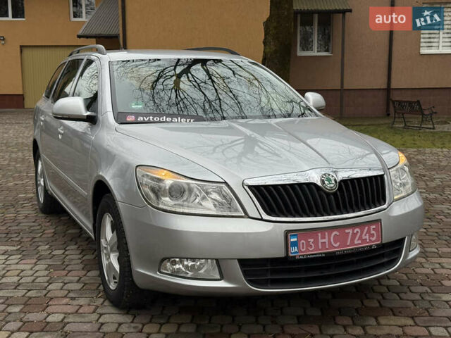 Серый Шкода Октавия, объемом двигателя 1.6 л и пробегом 280 тыс. км за 8200 $, фото 4 на Automoto.ua