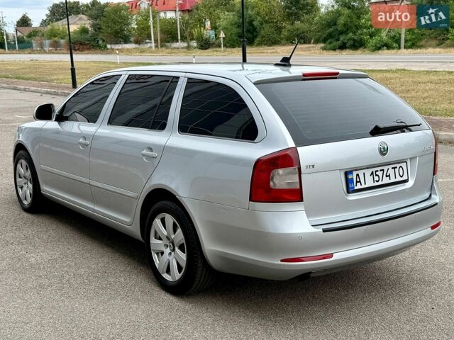 Серый Шкода Октавия, объемом двигателя 1.99 л и пробегом 237 тыс. км за 7900 $, фото 13 на Automoto.ua