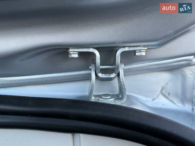 Сірий Шкода Октавія, об'ємом двигуна 0 л та пробігом 147 тис. км за 8499 $, фото 109 на Automoto.ua