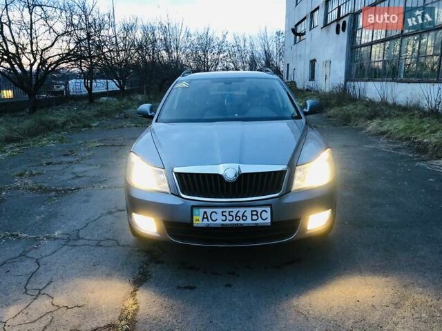 Сірий Шкода Октавія, об'ємом двигуна 1.6 л та пробігом 315 тис. км за 8000 $, фото 23 на Automoto.ua