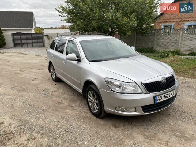 Серый Шкода Октавия, объемом двигателя 1.8 л и пробегом 175 тыс. км за 6000 $, фото 7 на Automoto.ua