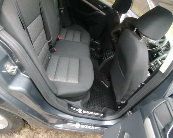 Сірий Шкода Октавія, об'ємом двигуна 1.6 л та пробігом 245 тис. км за 8500 $, фото 33 на Automoto.ua