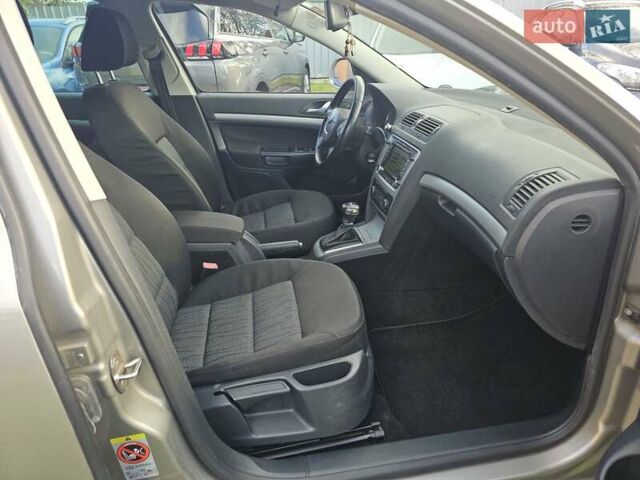 Серый Шкода Октавия, объемом двигателя 1.2 л и пробегом 197 тыс. км за 7350 $, фото 19 на Automoto.ua