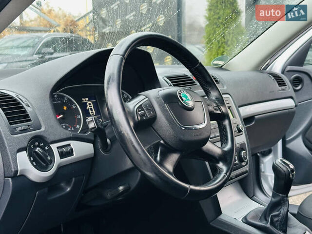 Сірий Шкода Октавія, об'ємом двигуна 1.39 л та пробігом 201 тис. км за 8200 $, фото 14 на Automoto.ua