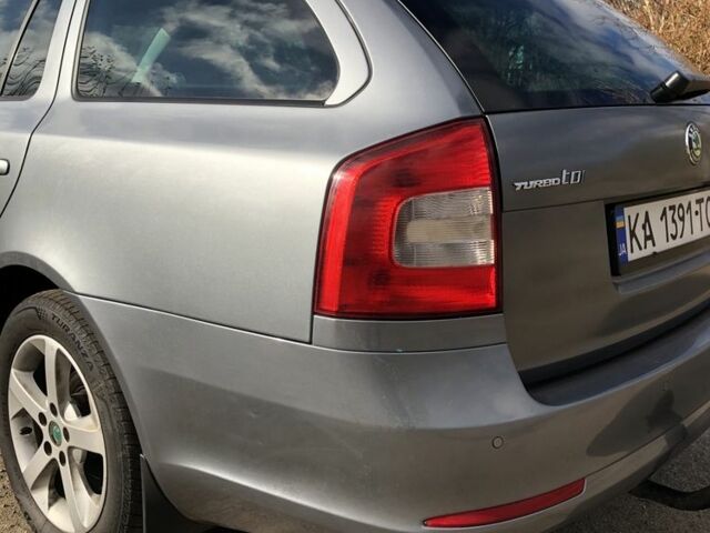 Сірий Шкода Октавія, об'ємом двигуна 1.6 л та пробігом 240 тис. км за 8900 $, фото 7 на Automoto.ua