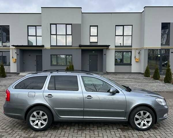 Серый Шкода Октавия, объемом двигателя 1.4 л и пробегом 201 тыс. км за 8000 $, фото 12 на Automoto.ua