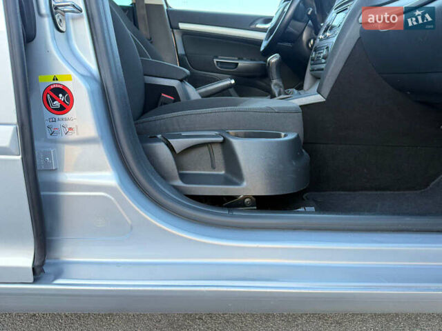 Серый Шкода Октавия, объемом двигателя 0 л и пробегом 147 тыс. км за 8499 $, фото 45 на Automoto.ua