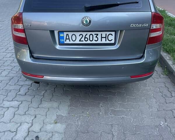 Сірий Шкода Октавія, об'ємом двигуна 1.6 л та пробігом 307 тис. км за 7500 $, фото 4 на Automoto.ua