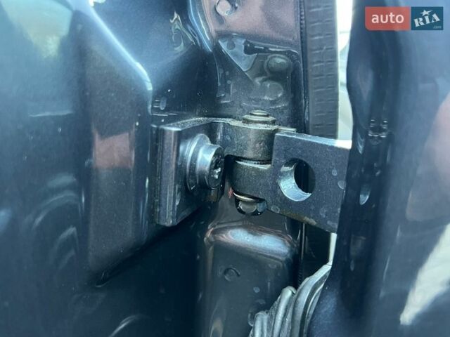 Серый Шкода Октавия, объемом двигателя 2 л и пробегом 127 тыс. км за 13850 $, фото 170 на Automoto.ua