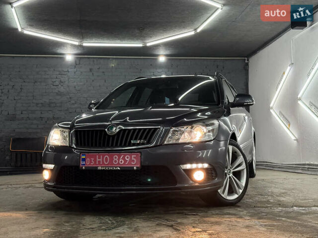 Сірий Шкода Октавія, об'ємом двигуна 2 л та пробігом 270 тис. км за 12000 $, фото 1 на Automoto.ua