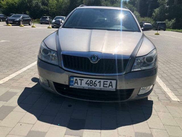 Сірий Шкода Октавія, об'ємом двигуна 1.6 л та пробігом 307 тис. км за 6785 $, фото 1 на Automoto.ua