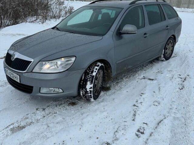 Сірий Шкода Октавія, об'ємом двигуна 1.6 л та пробігом 286 тис. км за 8000 $, фото 1 на Automoto.ua