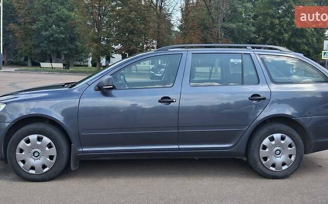 Серый Шкода Октавия, объемом двигателя 1.6 л и пробегом 260 тыс. км за 8100 $, фото 2 на Automoto.ua
