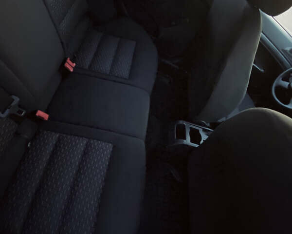 Сірий Шкода Октавія, об'ємом двигуна 1.6 л та пробігом 180 тис. км за 7300 $, фото 31 на Automoto.ua