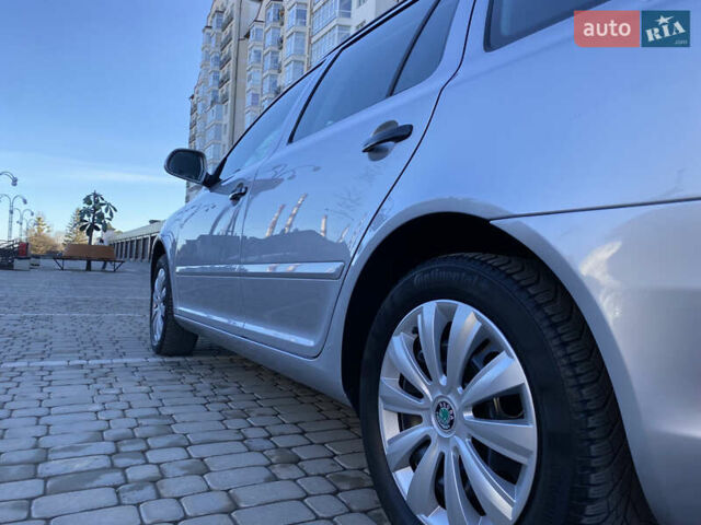 Серый Шкода Октавия, объемом двигателя 1.6 л и пробегом 225 тыс. км за 7999 $, фото 9 на Automoto.ua