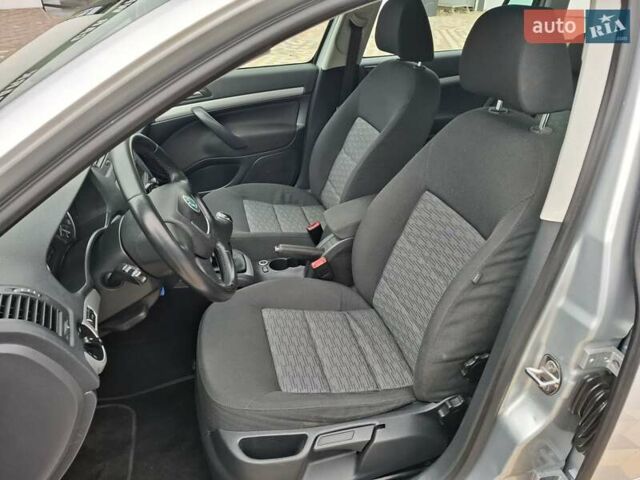 Сірий Шкода Октавія, об'ємом двигуна 1.6 л та пробігом 231 тис. км за 8899 $, фото 12 на Automoto.ua