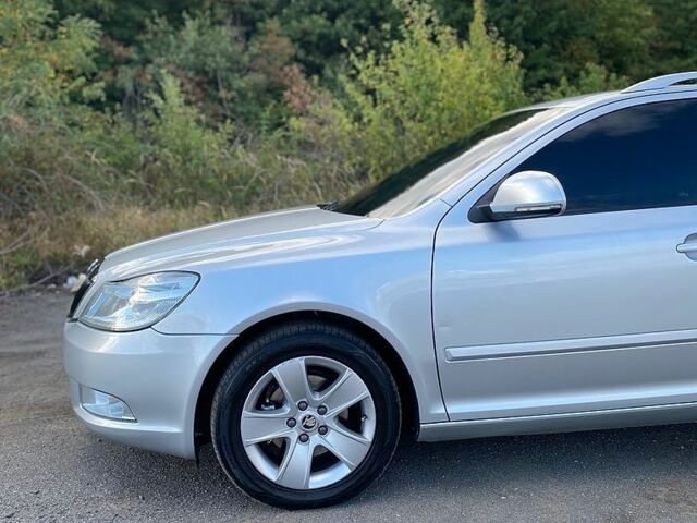 Серый Шкода Октавия, объемом двигателя 1.6 л и пробегом 313 тыс. км за 7850 $, фото 6 на Automoto.ua