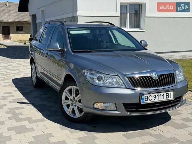 Сірий Шкода Октавія, об'ємом двигуна 2 л та пробігом 220 тис. км за 9600 $, фото 4 на Automoto.ua