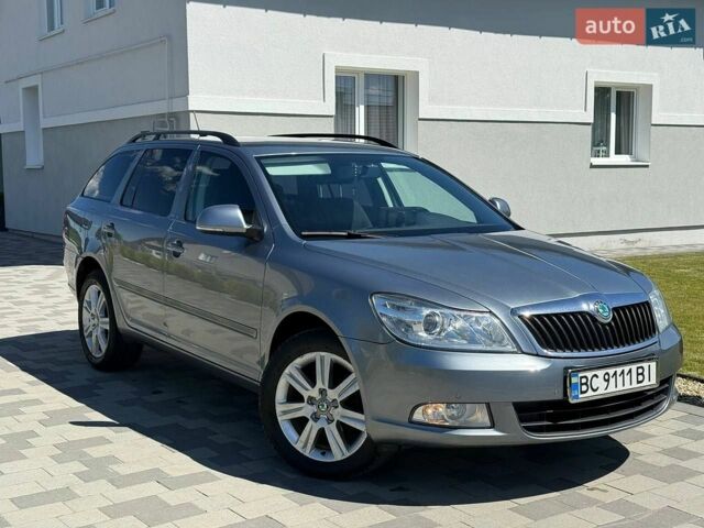 Сірий Шкода Октавія, об'ємом двигуна 2 л та пробігом 220 тис. км за 9600 $, фото 1 на Automoto.ua