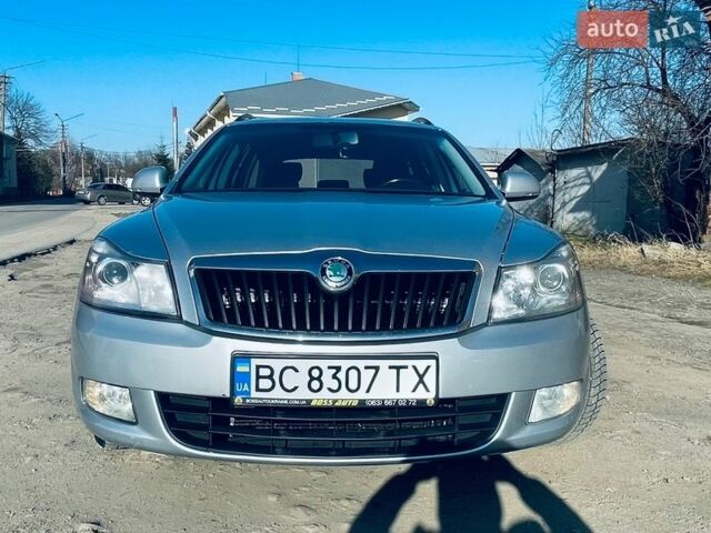Серый Шкода Октавия, объемом двигателя 1.6 л и пробегом 248 тыс. км за 7500 $, фото 2 на Automoto.ua