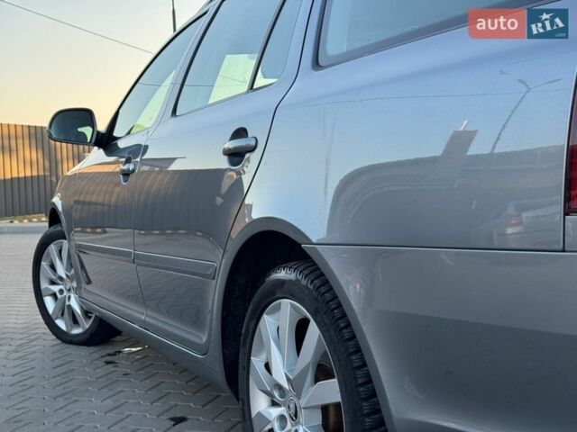 Серый Шкода Октавия, объемом двигателя 1.8 л и пробегом 185 тыс. км за 7700 $, фото 36 на Automoto.ua