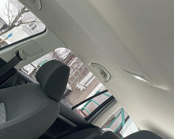 Сірий Шкода Октавія, об'ємом двигуна 1.6 л та пробігом 302 тис. км за 6900 $, фото 9 на Automoto.ua