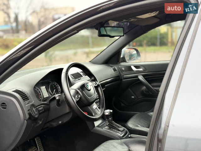 Сірий Шкода Октавія, об'ємом двигуна 1.97 л та пробігом 260 тис. км за 11000 $, фото 34 на Automoto.ua