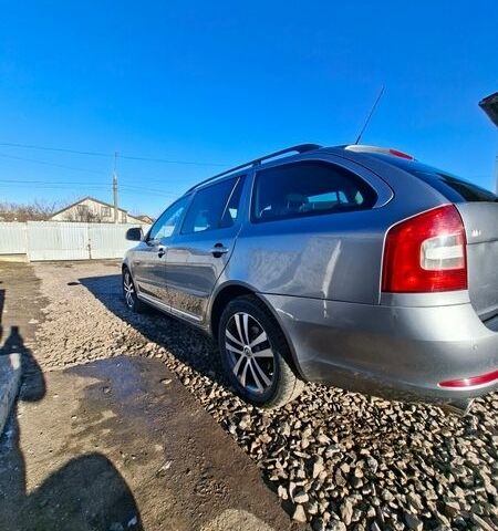 Сірий Шкода Октавія, об'ємом двигуна 1.97 л та пробігом 310 тис. км за 9300 $, фото 1 на Automoto.ua