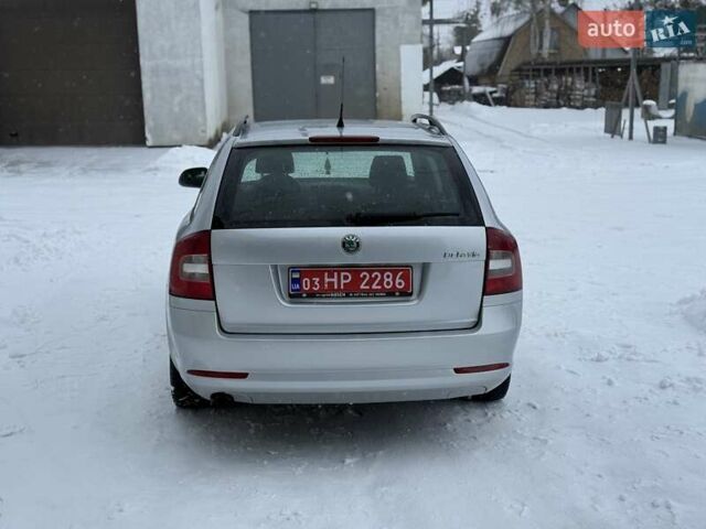 Серый Шкода Октавия, объемом двигателя 1.6 л и пробегом 220 тыс. км за 8599 $, фото 17 на Automoto.ua