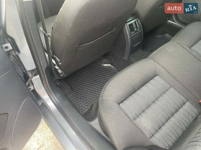 Серый Шкода Октавия, объемом двигателя 1.6 л и пробегом 290 тыс. км за 9600 $, фото 15 на Automoto.ua