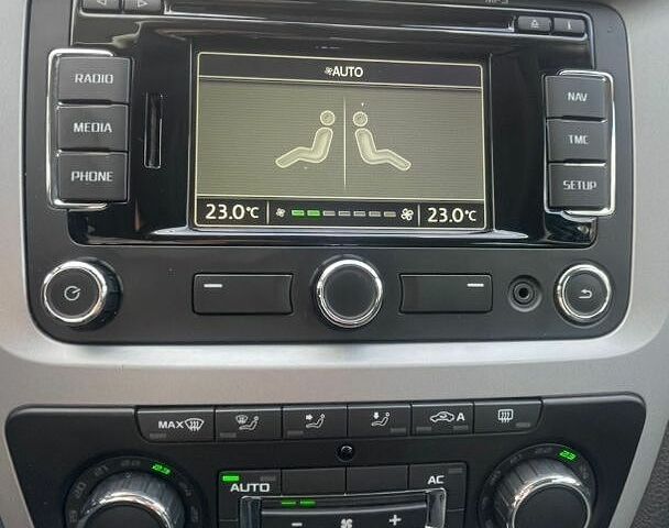 Сірий Шкода Октавія, об'ємом двигуна 1.6 л та пробігом 257 тис. км за 8300 $, фото 13 на Automoto.ua