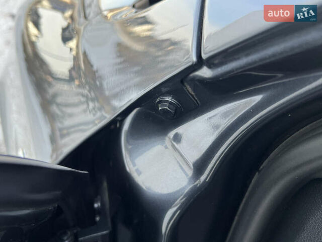 Серый Шкода Октавия, объемом двигателя 2 л и пробегом 191 тыс. км за 11850 $, фото 117 на Automoto.ua