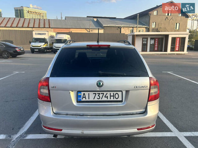 Серый Шкода Октавия, объемом двигателя 1.6 л и пробегом 34 тыс. км за 8800 $, фото 4 на Automoto.ua