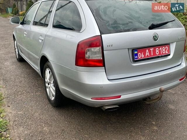 Серый Шкода Октавия, объемом двигателя 1.6 л и пробегом 231 тыс. км за 7800 $, фото 3 на Automoto.ua
