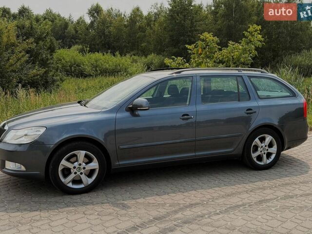 Серый Шкода Октавия, объемом двигателя 1.2 л и пробегом 238 тыс. км за 7500 $, фото 5 на Automoto.ua