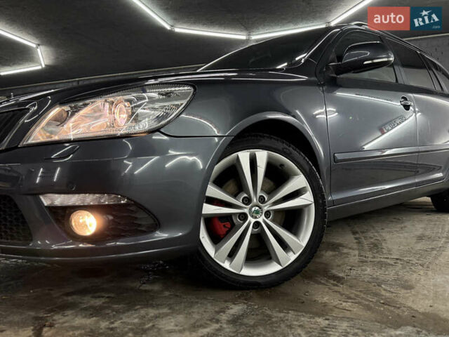 Сірий Шкода Октавія, об'ємом двигуна 2 л та пробігом 270 тис. км за 12000 $, фото 5 на Automoto.ua